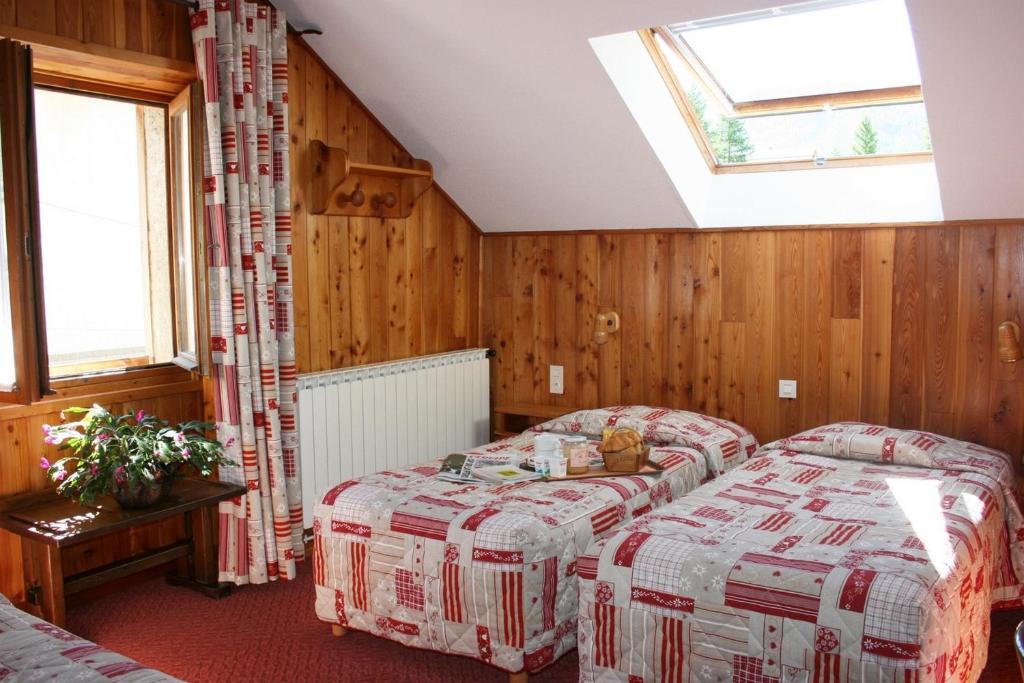 Hotel Le Chamois Logis Молин-ан-Кейра Номер фото
