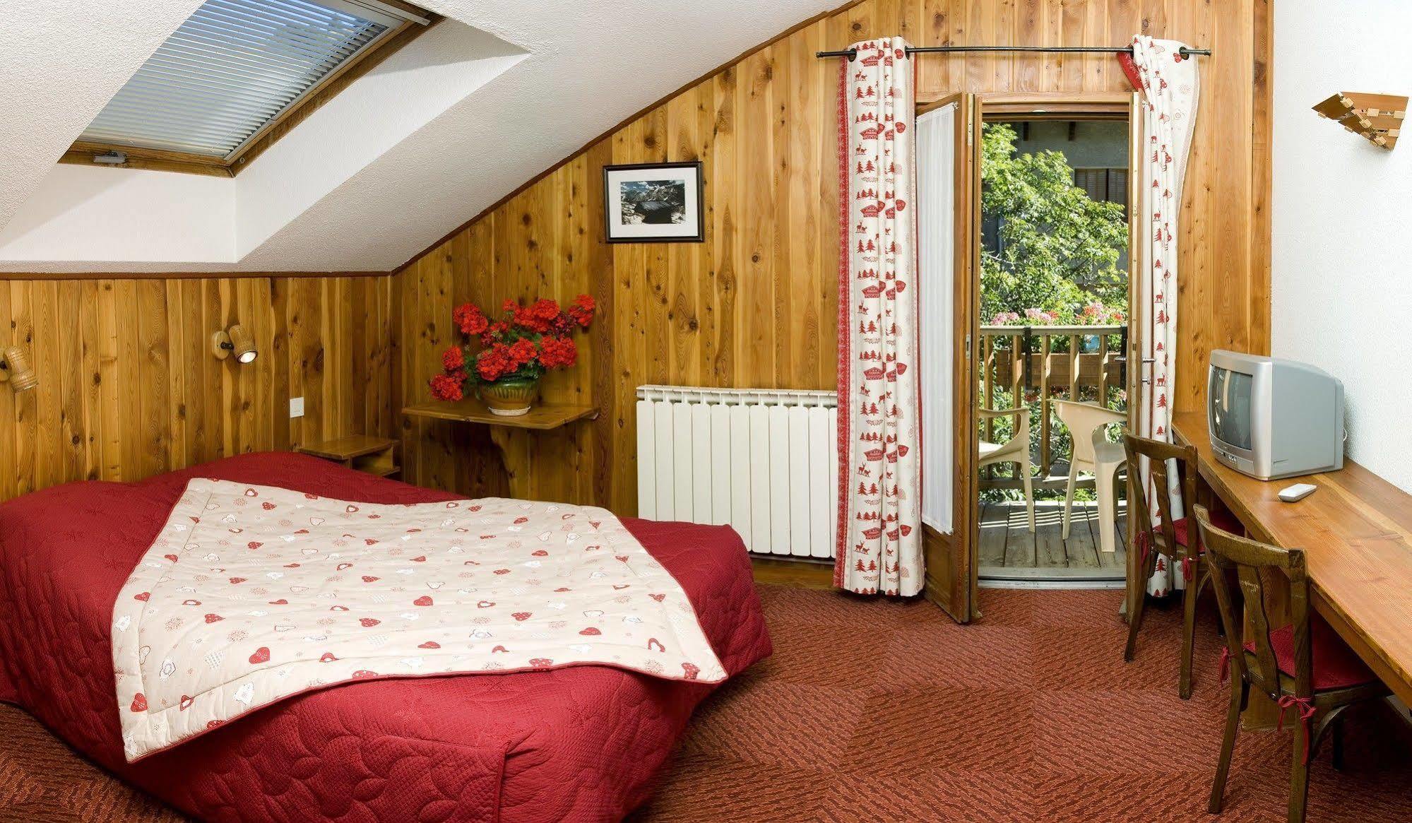 Hotel Le Chamois Logis Молин-ан-Кейра Экстерьер фото