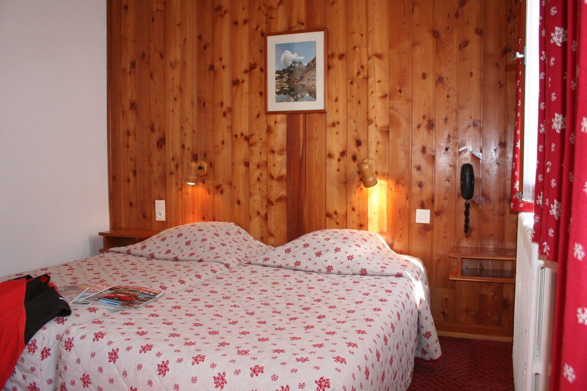 Hotel Le Chamois Logis Молин-ан-Кейра Экстерьер фото